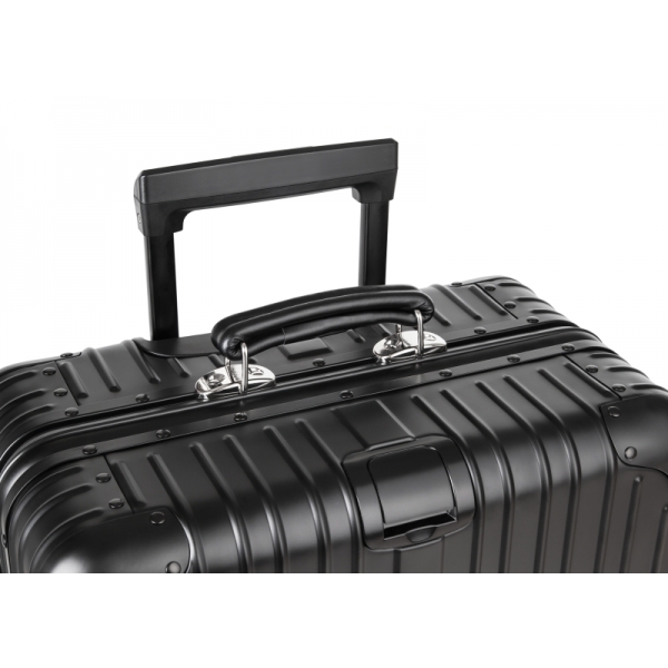 Velký hliníkový kufr na kolečkách Kruger&Matz černý