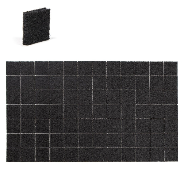 Plstěné podložky pod čtvercový nábytek černé 84 ks 20mm