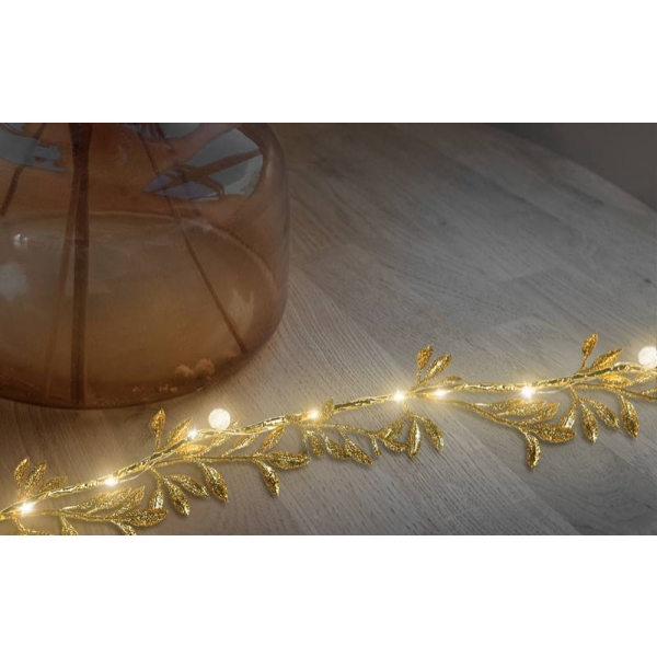 PS LED dekorativní věnec, zlaté listy, teplé bílé světlo.